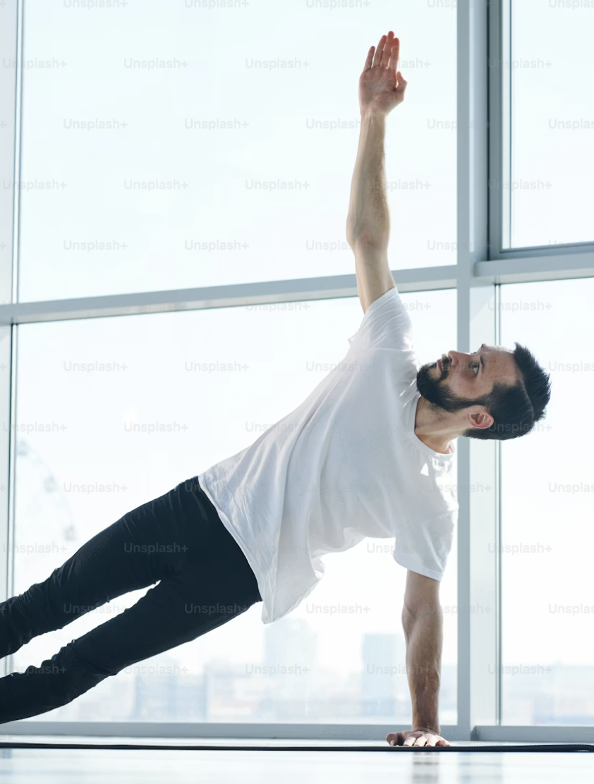 Yoga for stive menn